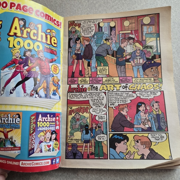 2 Archie comic books. Good shape. - Picture 6 of 9